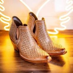 ARIAT WOMEN'S DIXON STUDS WESTERN BOOT - 10038382 -Select Western Denim Stores 15 d1e9a164 aac1 4804 8fd6 38fb678b04b2