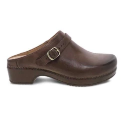 DANSKO WOMEN'S BERRY BROWN MILLED BURNISHED - 9421801600
